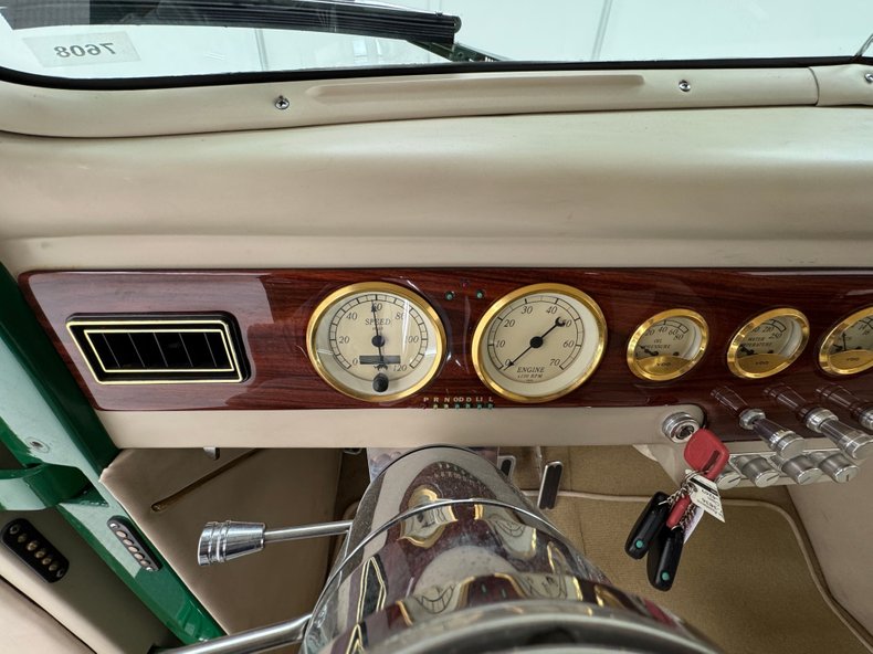 Ford-F1-1947-Medium-Green-Ivory-44