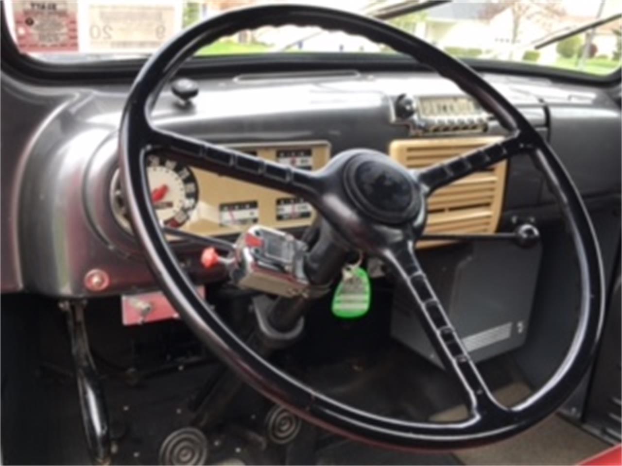 Ford-F1-1948-Gray-Redwhite-1