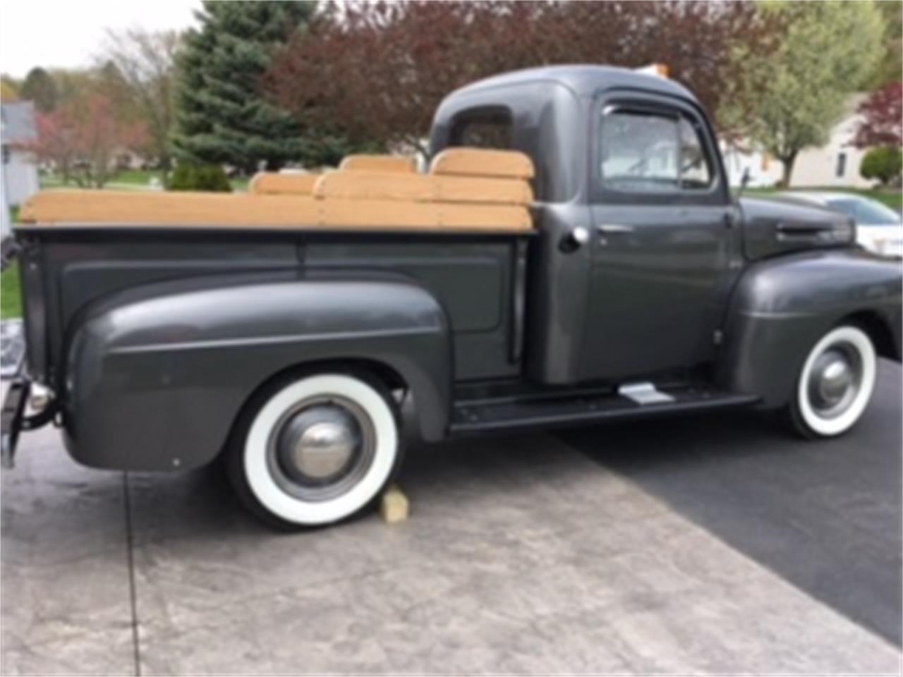 Ford-F1-1948-Gray-Redwhite-11