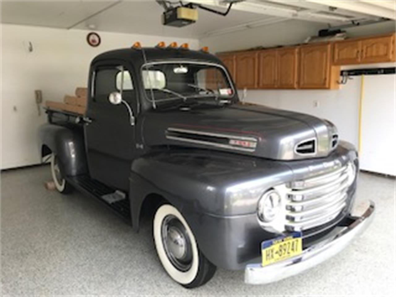 Ford-F1-1948-Gray-Redwhite-3