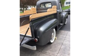 Ford-F1-1948-Gray-Redwhite-9