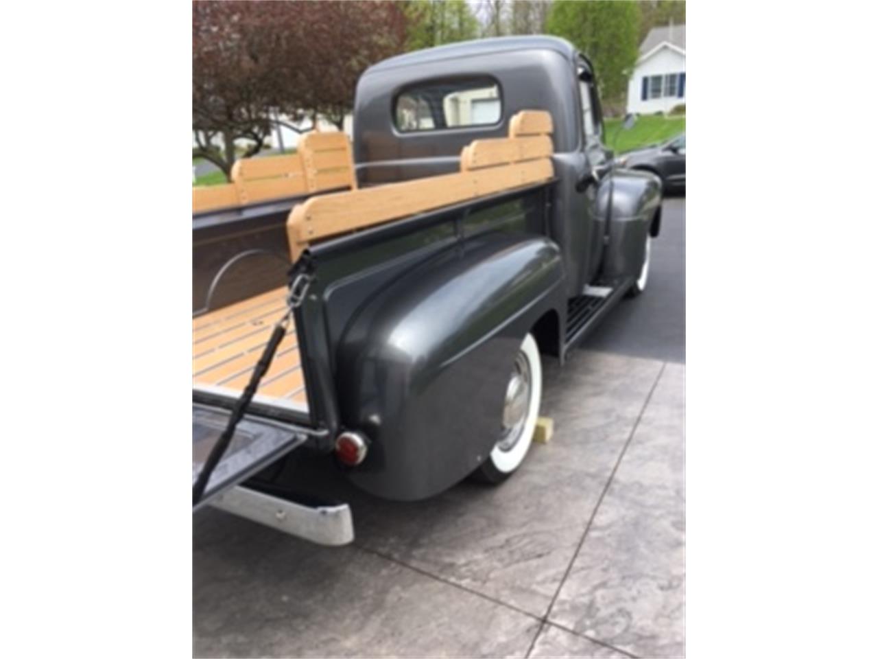 Ford-F1-1948-Gray-Redwhite-9