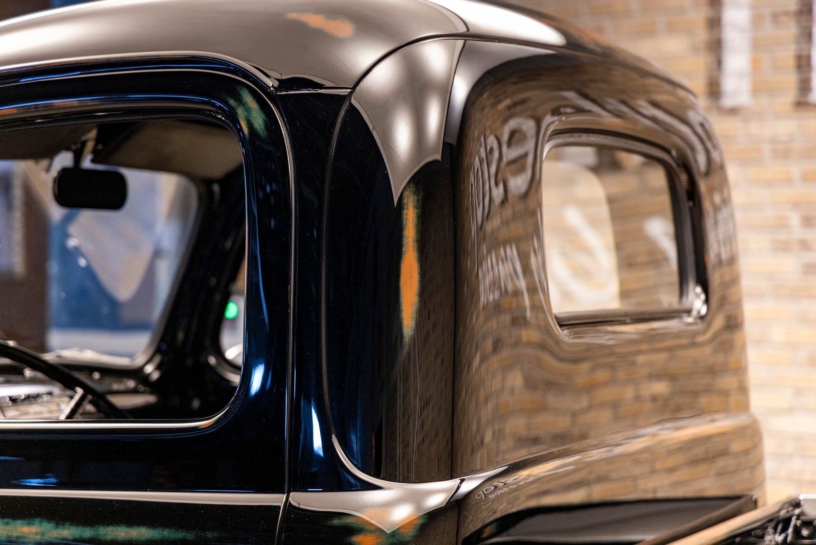 Ford-F1-1948-Pickup-Truck-20