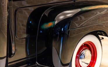 Ford-F1-1948-Pickup-Truck-21