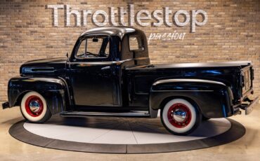 Ford-F1-1948-Pickup-Truck-9