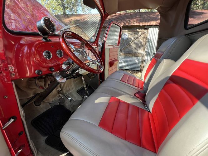 Ford-F1-1948-Red-7