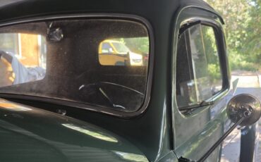Ford-F1-1949-Standard-Cab-Pickup-5