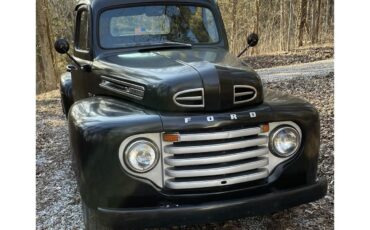 Ford-F1-1949-black-brown-1