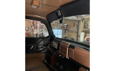 Ford-F1-1949-black-brown-14