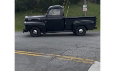 Ford-F1-1949-black-brown-18