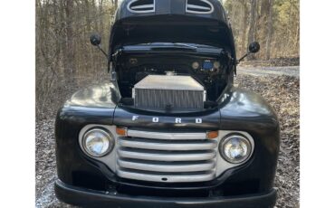 Ford-F1-1949-black-brown-2