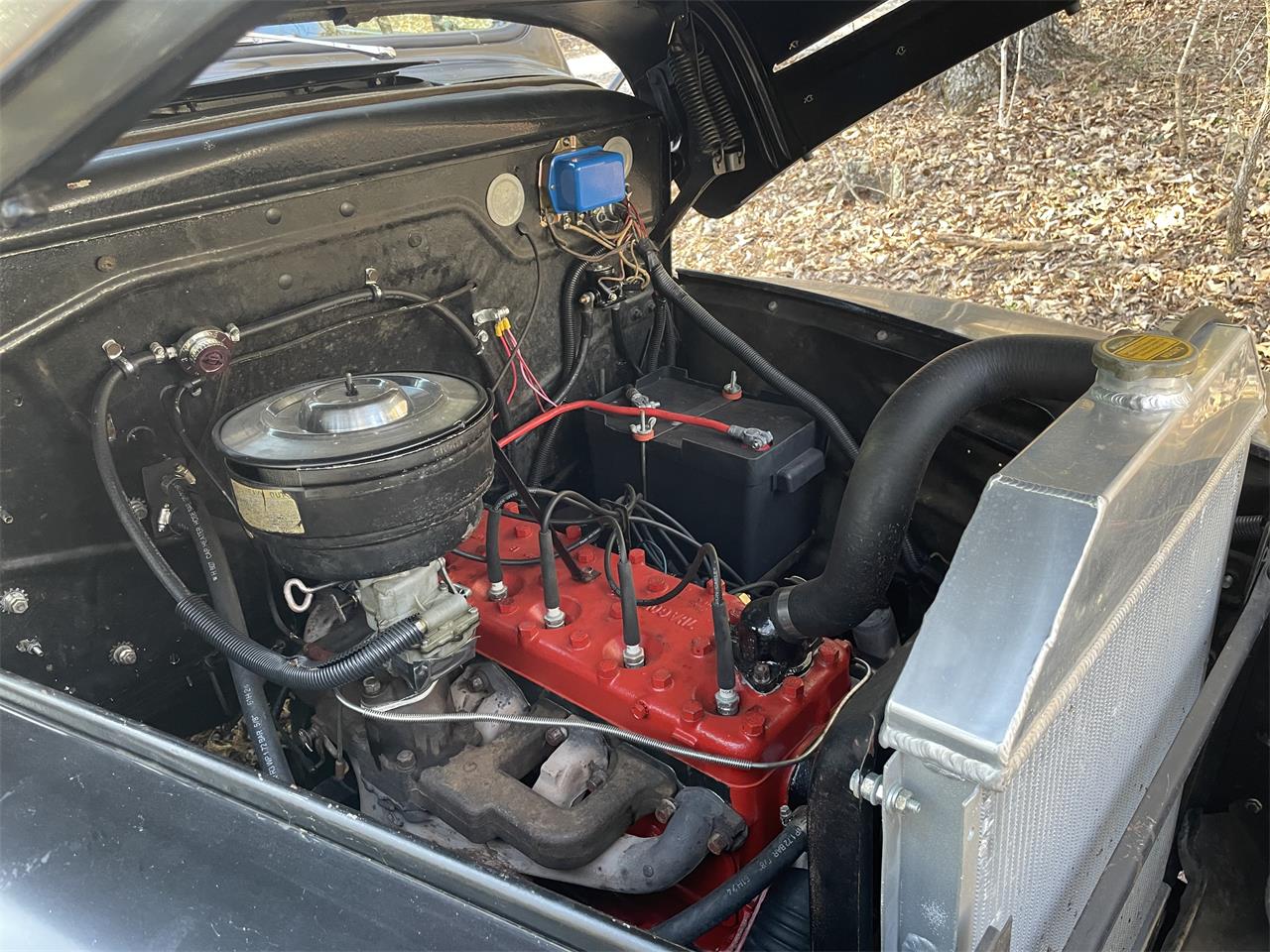 Ford-F1-1949-black-brown-7
