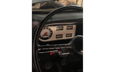 Ford-F1-1949-black-brown-9
