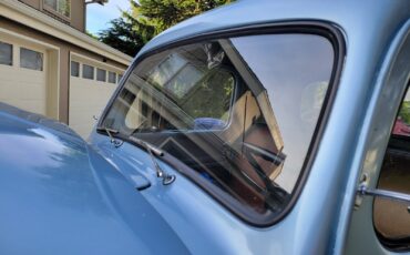 Ford-F1-1950-Standard-Cab-Pickup-25