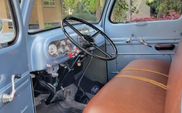Ford-F1-1950-Standard-Cab-Pickup-5