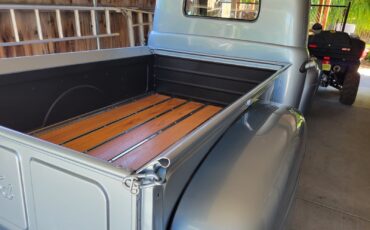 Ford-F1-1950-Standard-Cab-Pickup-7