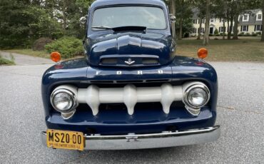 Ford-F1-1951-Ford-Blue-Black-and-blue-1