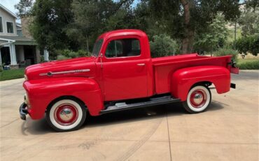 Ford-F1-1952-Torch-Red-Tan-1