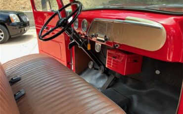 Ford-F1-1952-Torch-Red-Tan-10