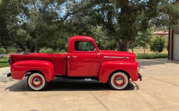 Ford-F1-1952-Torch-Red-Tan-2