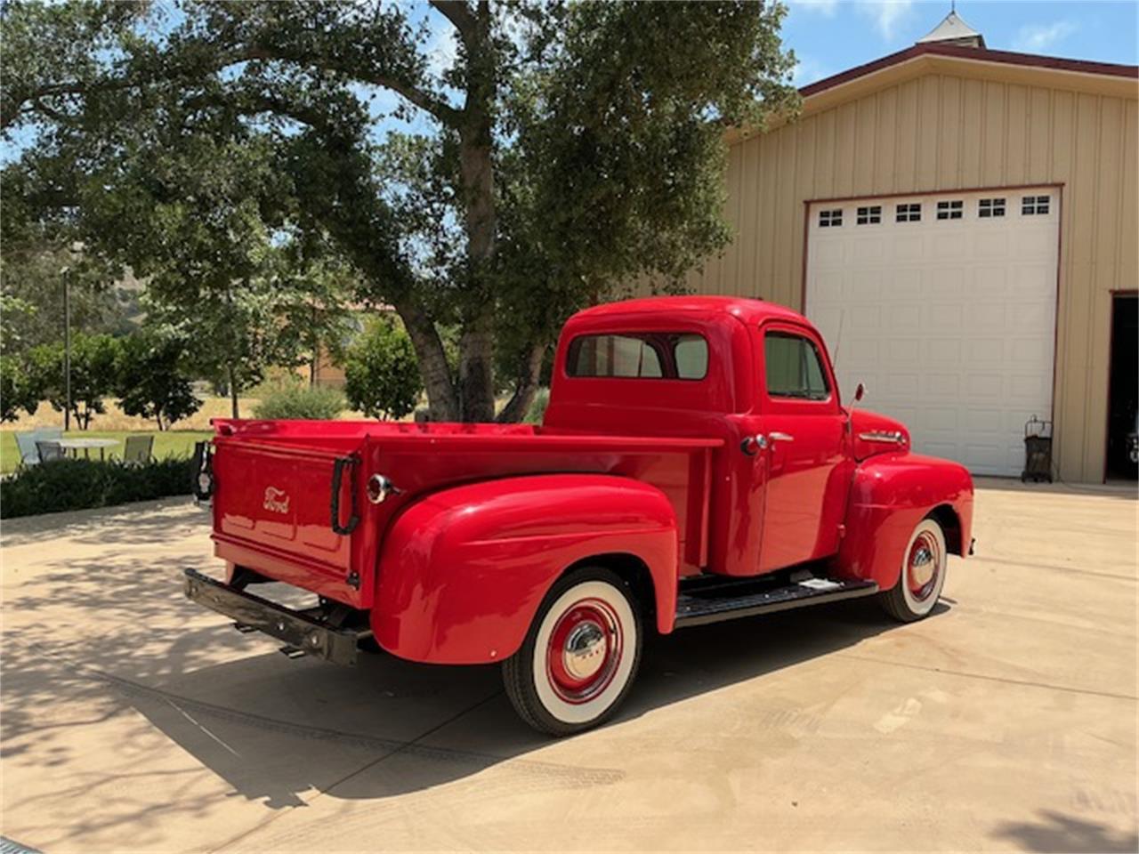 Ford-F1-1952-Torch-Red-Tan-4