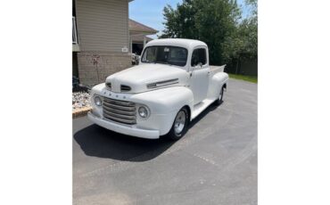 Ford-F1-pickup-1948-White-Blue-2