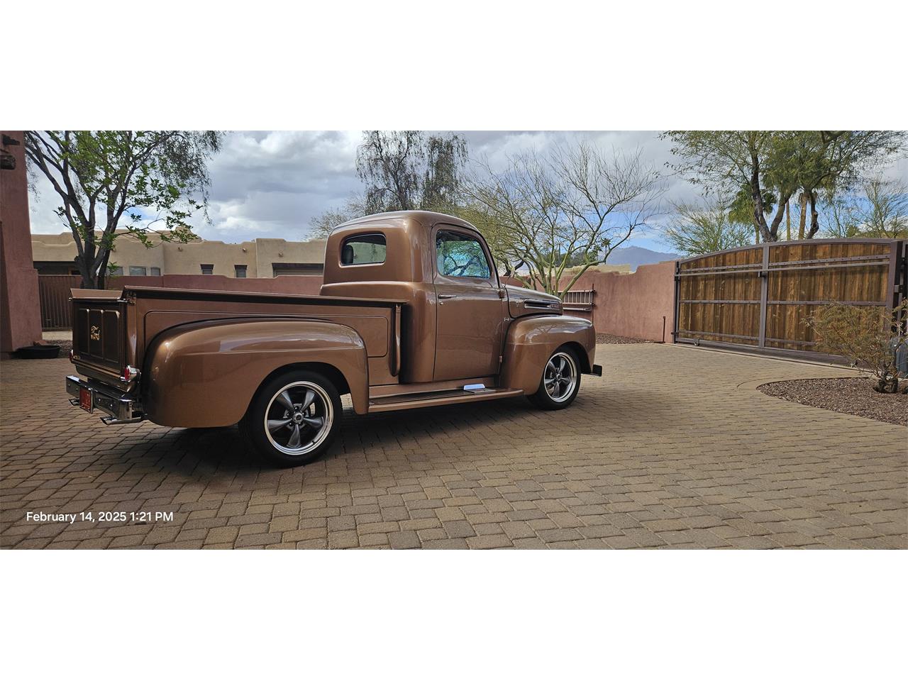 Ford-F1-pickup-1949-Range-Rover-Zanzibar-Grey-1