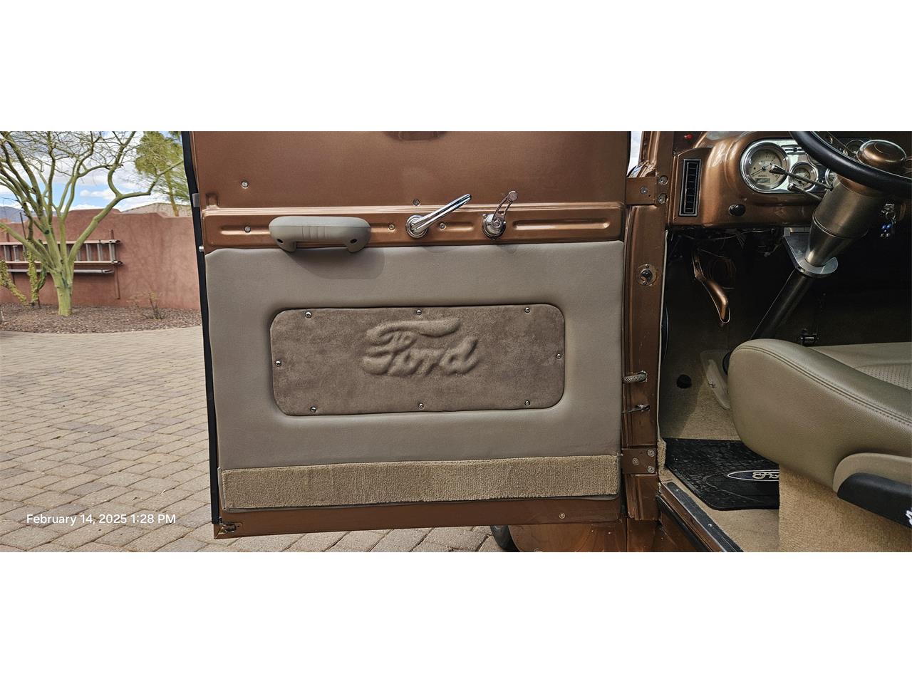 Ford-F1-pickup-1949-Range-Rover-Zanzibar-Grey-10