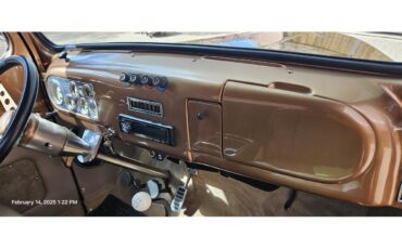 Ford-F1-pickup-1949-Range-Rover-Zanzibar-Grey-13