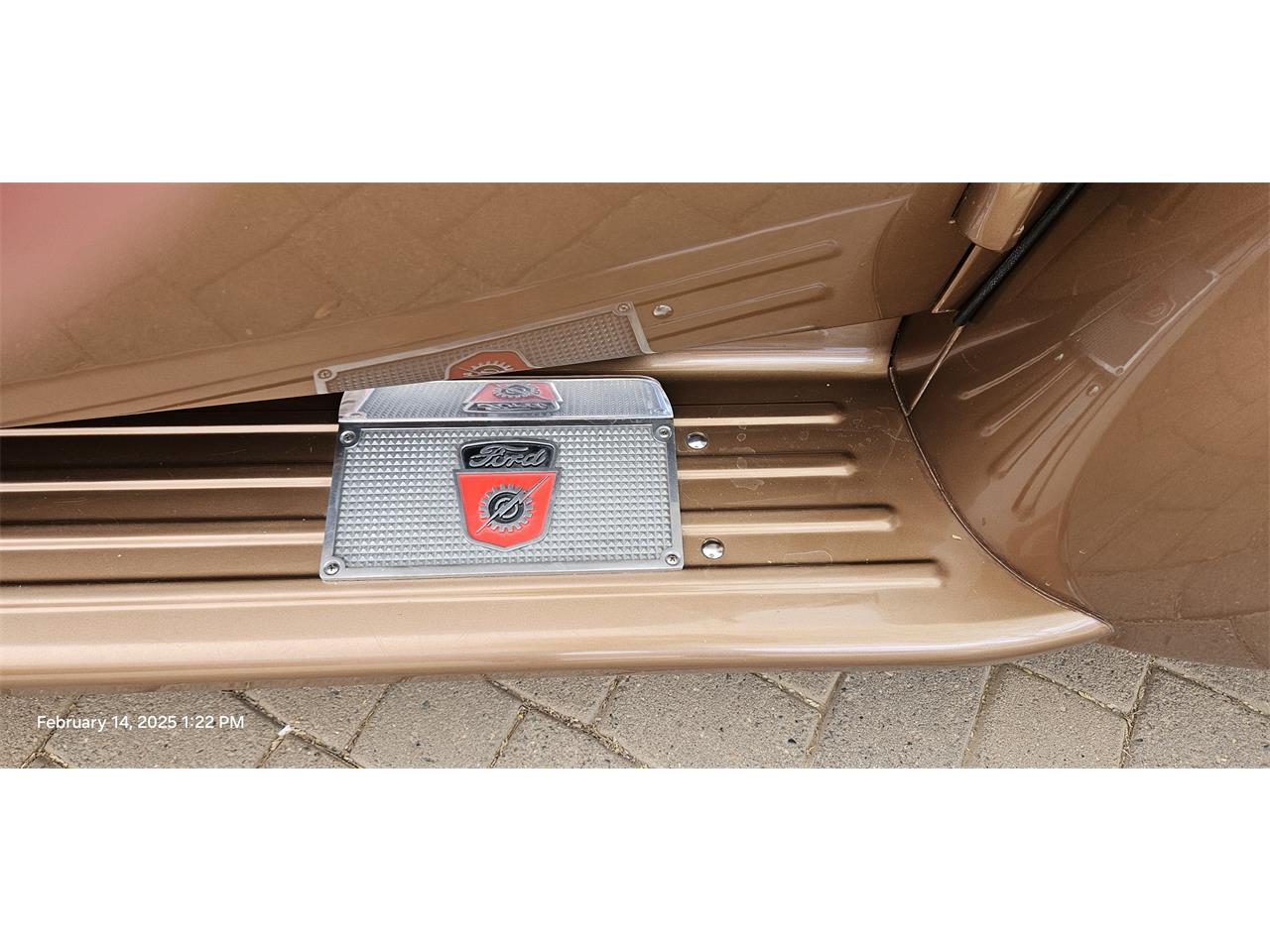 Ford-F1-pickup-1949-Range-Rover-Zanzibar-Grey-8