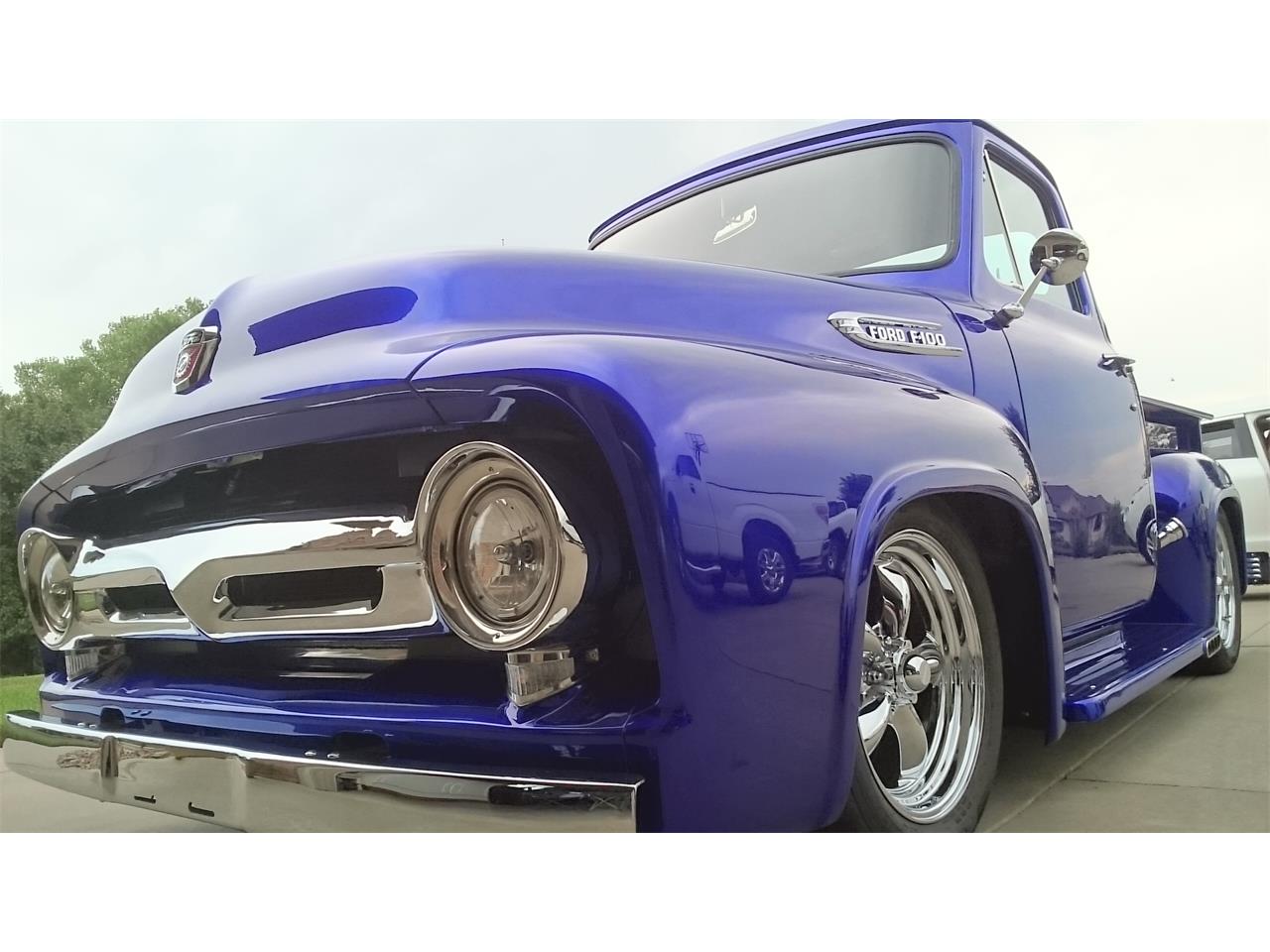 Ford-F100-1954-Blue-Tan-and-Brown-1