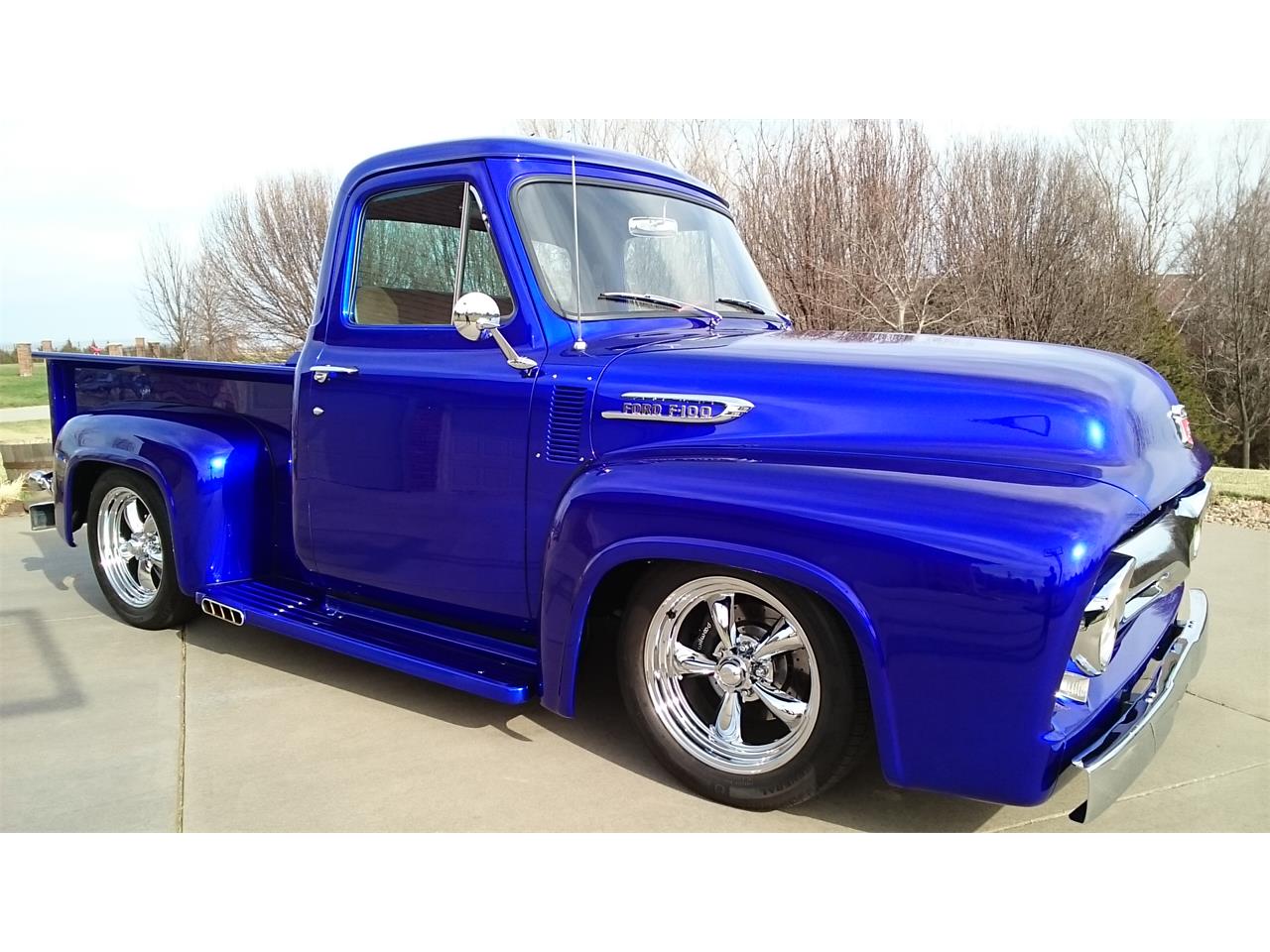 Ford-F100-1954-Blue-Tan-and-Brown-10