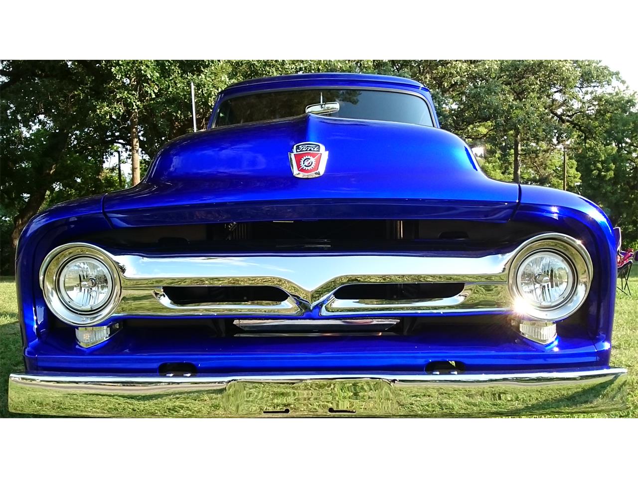 Ford-F100-1954-Blue-Tan-and-Brown-23