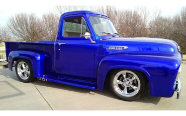 Ford-F100-1954-Blue-Tan-and-Brown-25