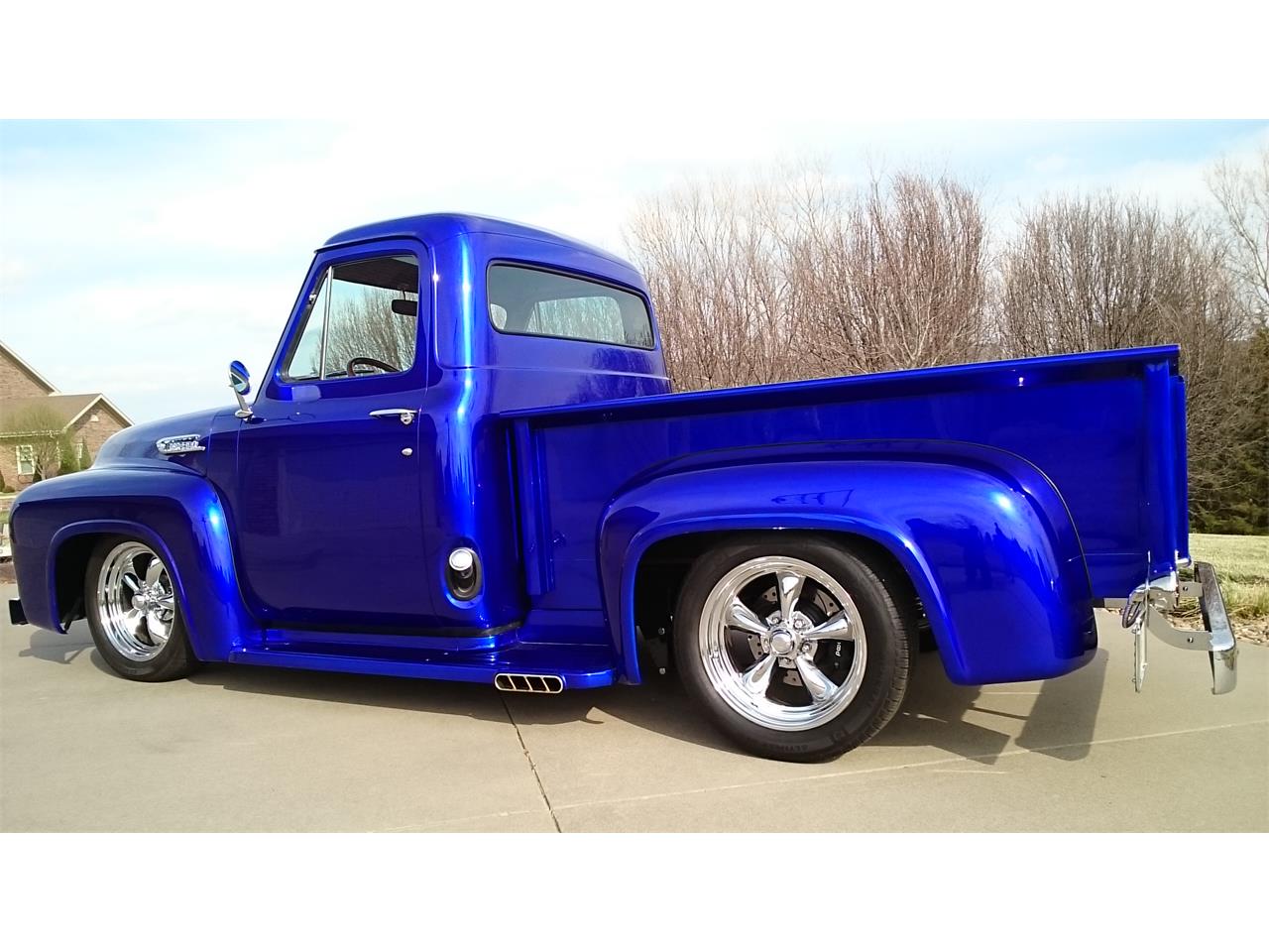 Ford-F100-1954-Blue-Tan-and-Brown-32