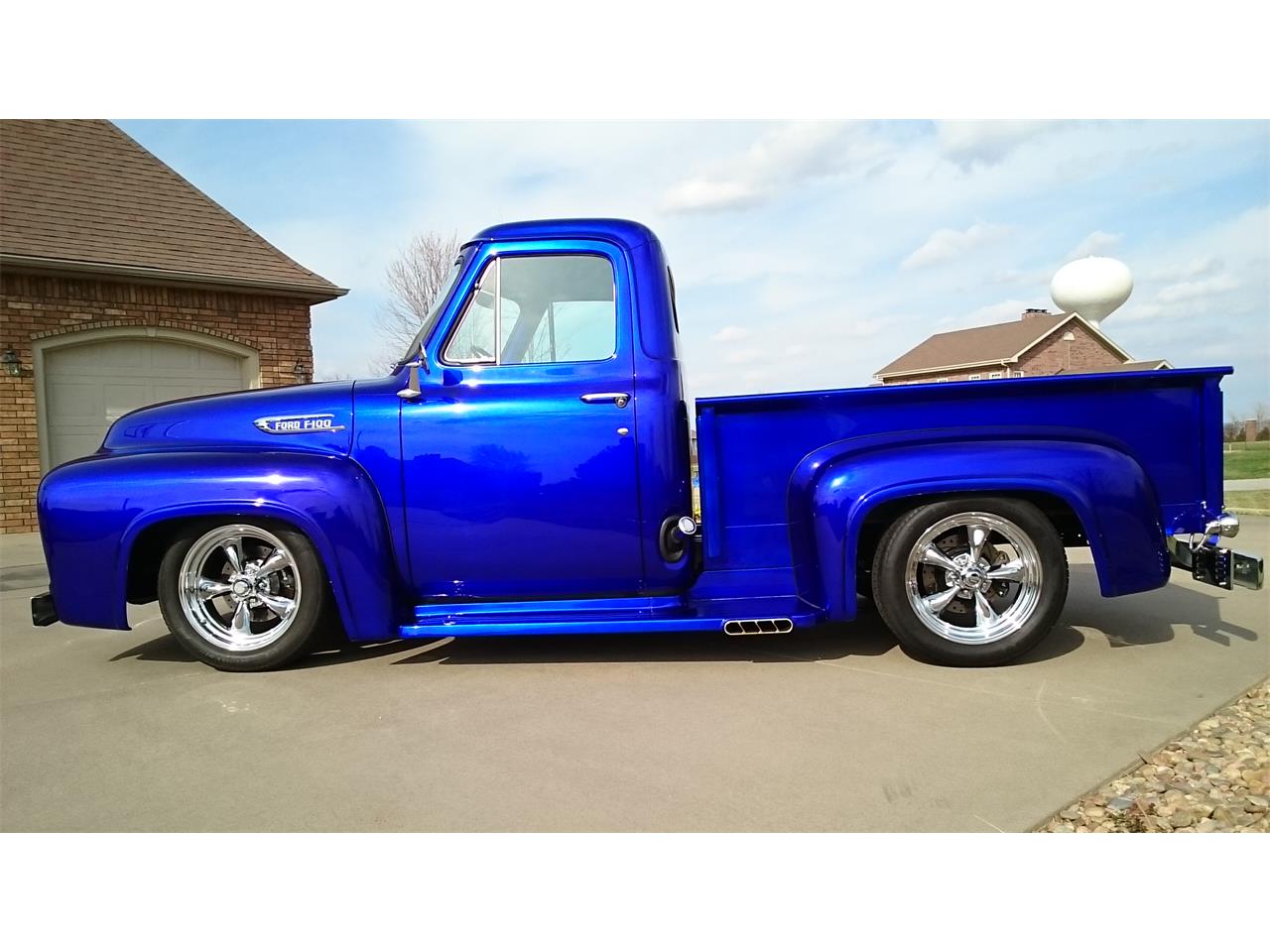 Ford-F100-1954-Blue-Tan-and-Brown-33