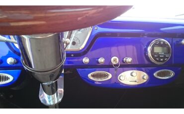 Ford-F100-1954-Blue-Tan-and-Brown-40