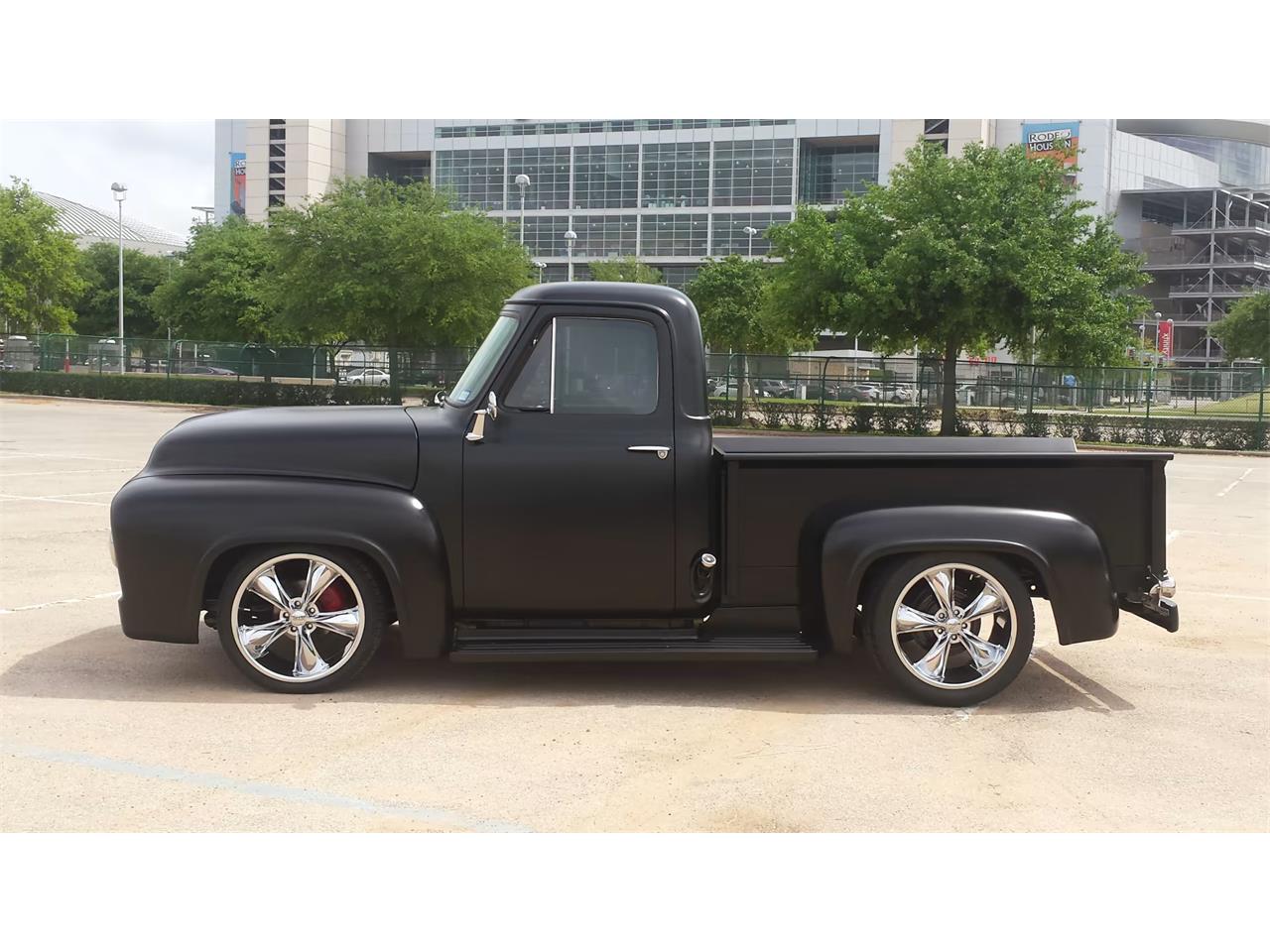Ford-F100-1954-Matte-Black-Black-1