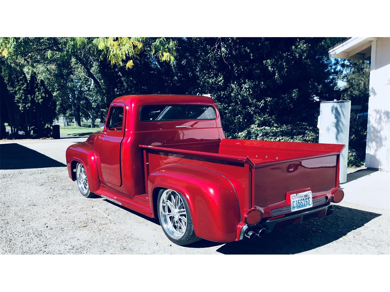 Ford-F100-1954-Red-Tan-8