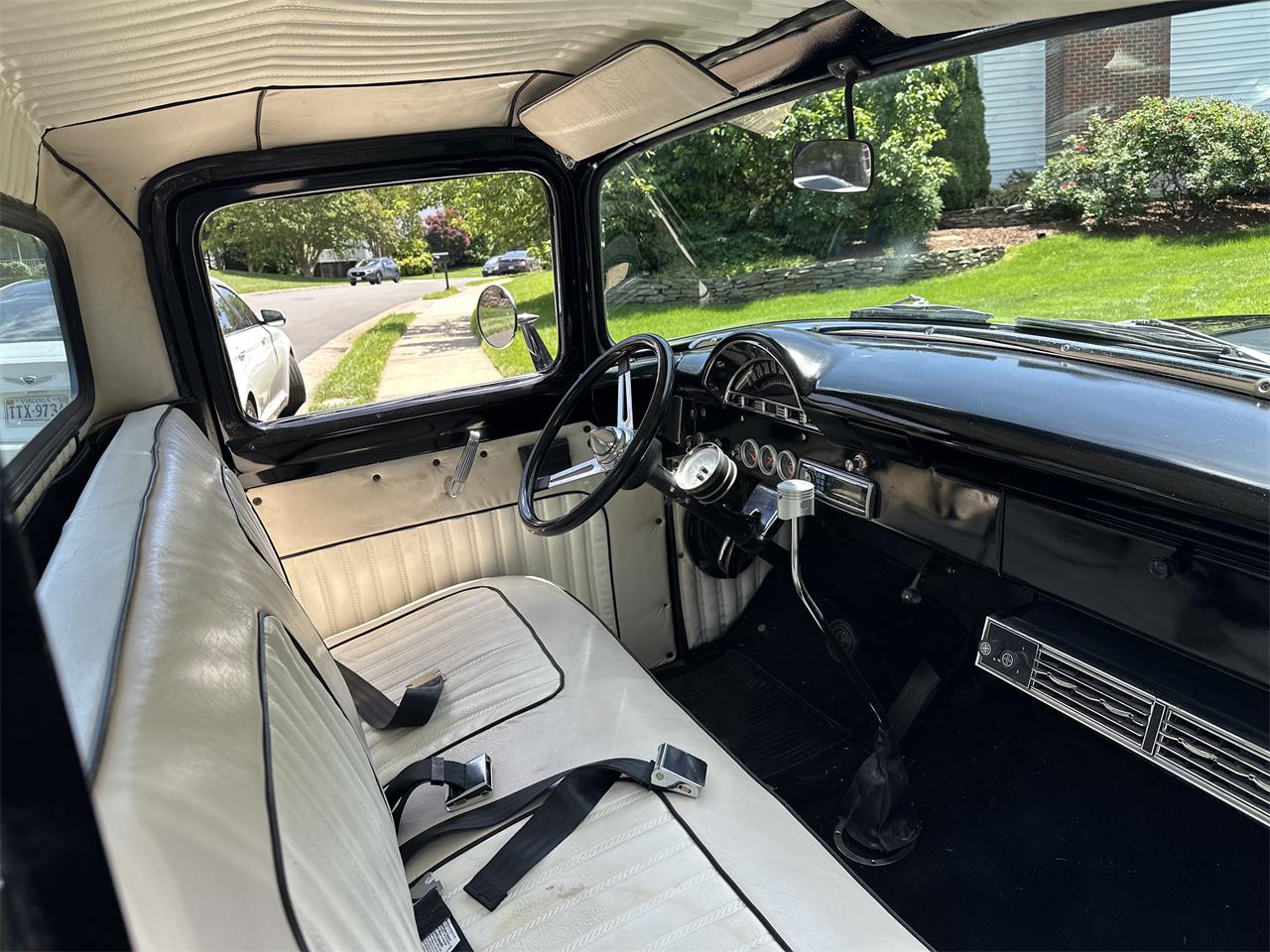 Ford-F100-1956-Black-White-11