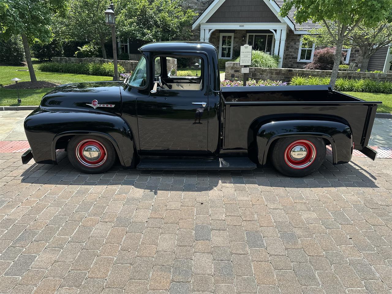 Ford-F100-1956-Black-White-4