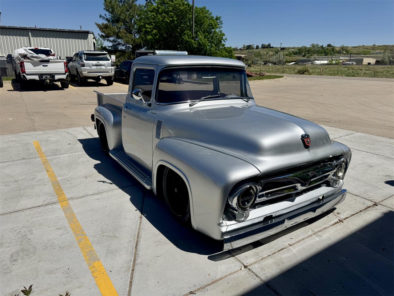Ford-F100-1956-Silver-Red-2