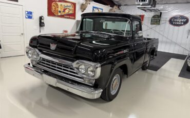 Ford-F100-1960-Black-Red-18