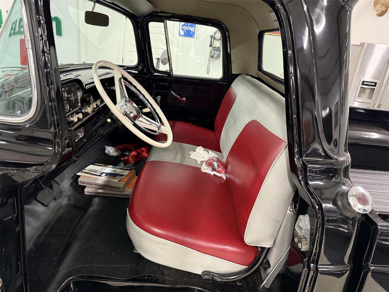 Ford-F100-1960-Black-Red-20