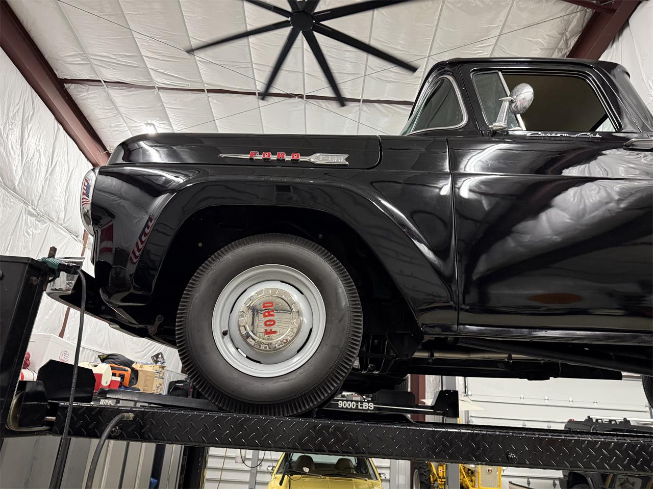Ford-F100-1960-Black-Red-31