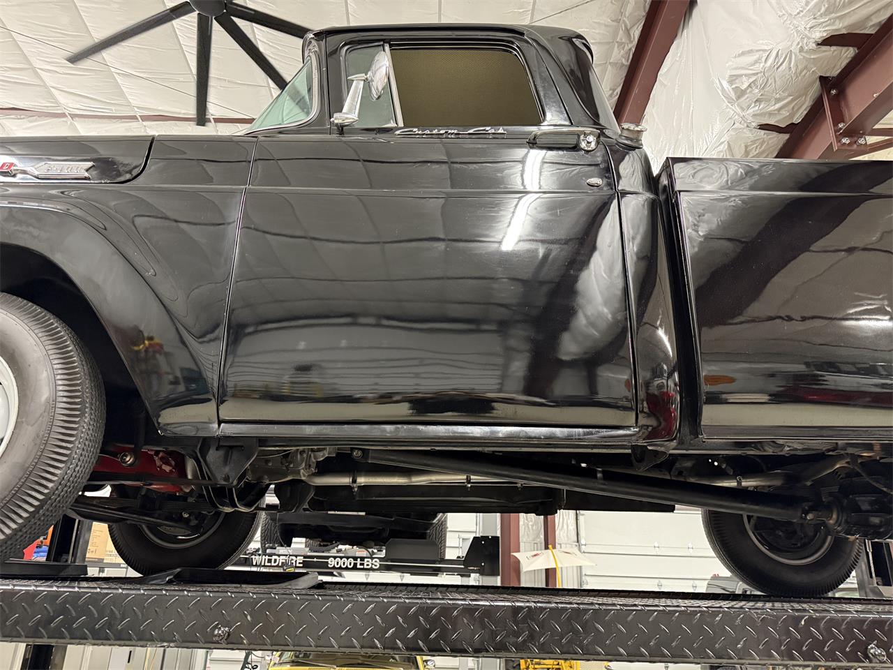 Ford-F100-1960-Black-Red-32