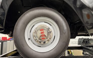 Ford-F100-1960-Black-Red-8