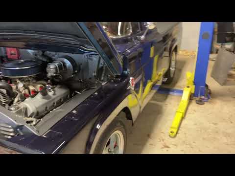 Ford-F100-1960-Bluewhite-Brown-1