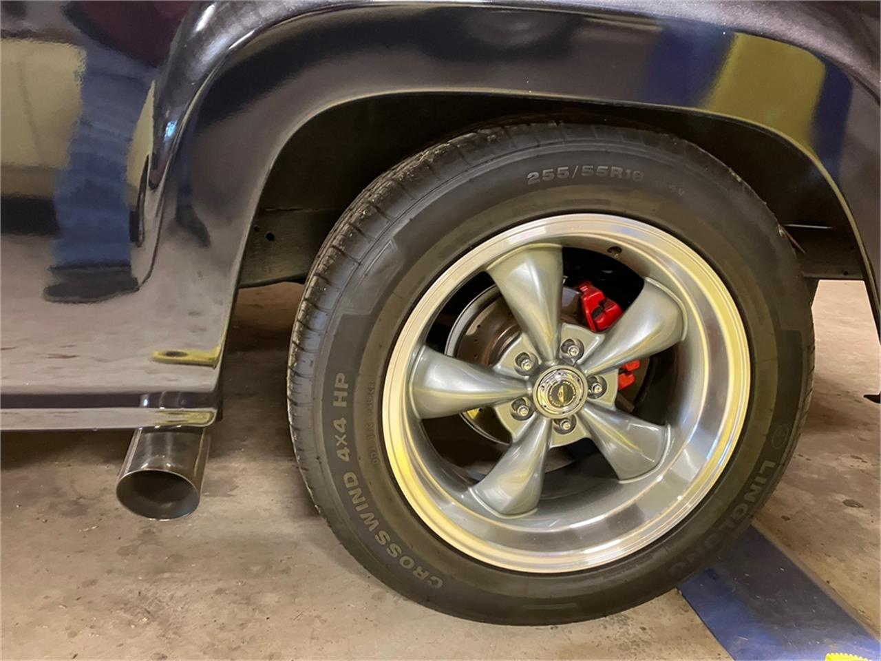 Ford-F100-1960-Bluewhite-Brown-31
