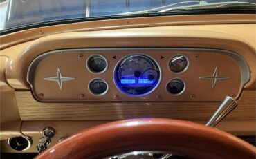 Ford-F100-1960-Bluewhite-Brown-4